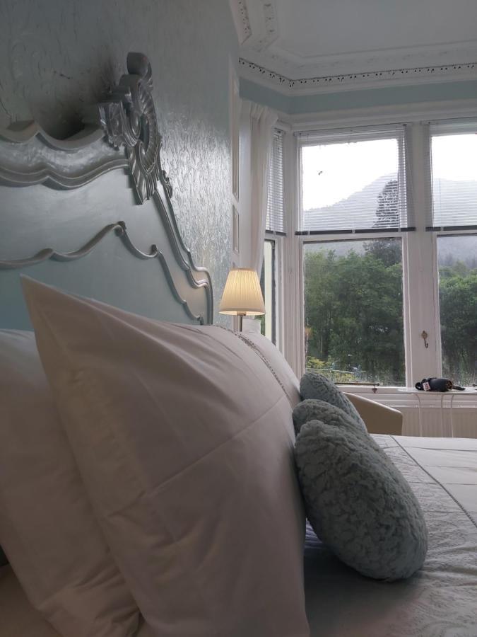 Hotel The Ben Sheann à Strathyre Extérieur photo